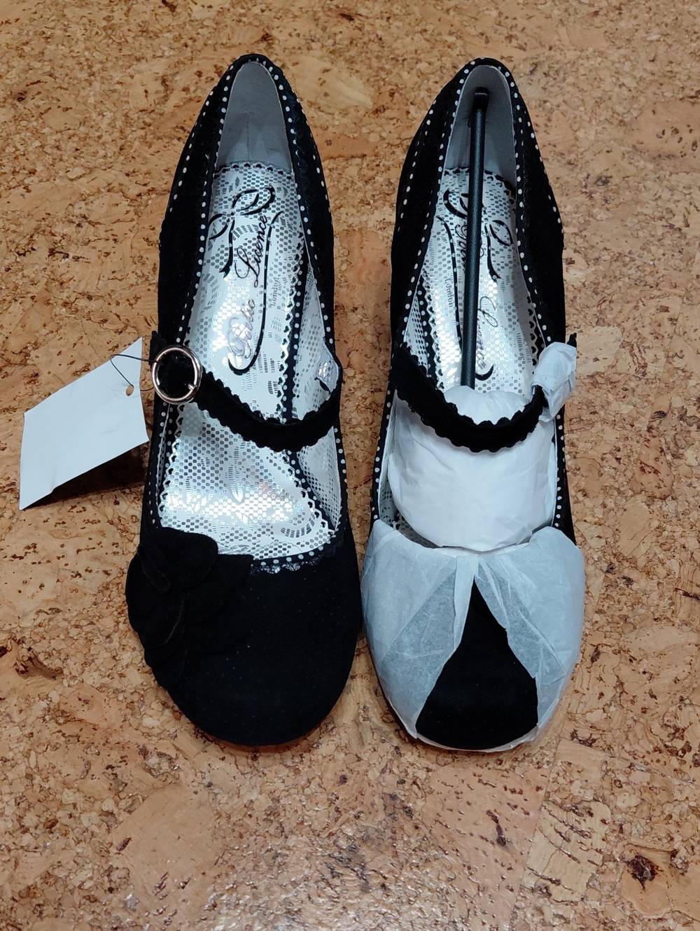Poetic License Black Suede Agenda Mary Jane Pumps W/Floral Accents Size 9 NWOB